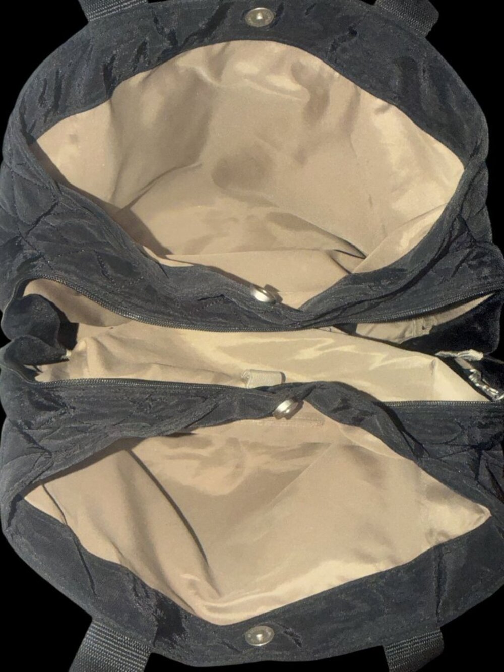 Baggallini Large Quilted Travel Duffle Black Nylon 3 Compartment Tote Wristlet - Picture 7 of 10